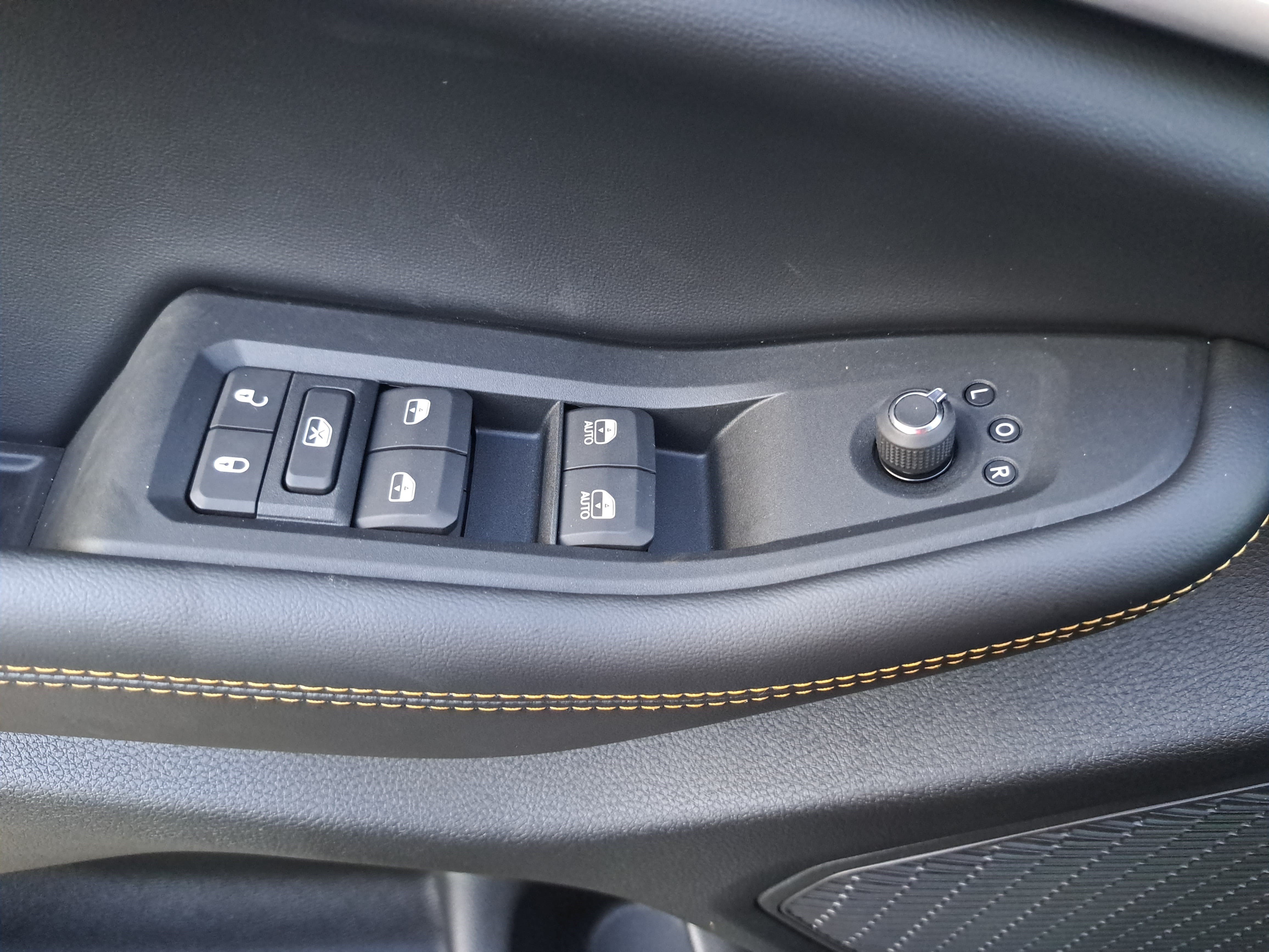 New 2026 Jeep Grand Cherokee Limited AWD/4WD image 24
