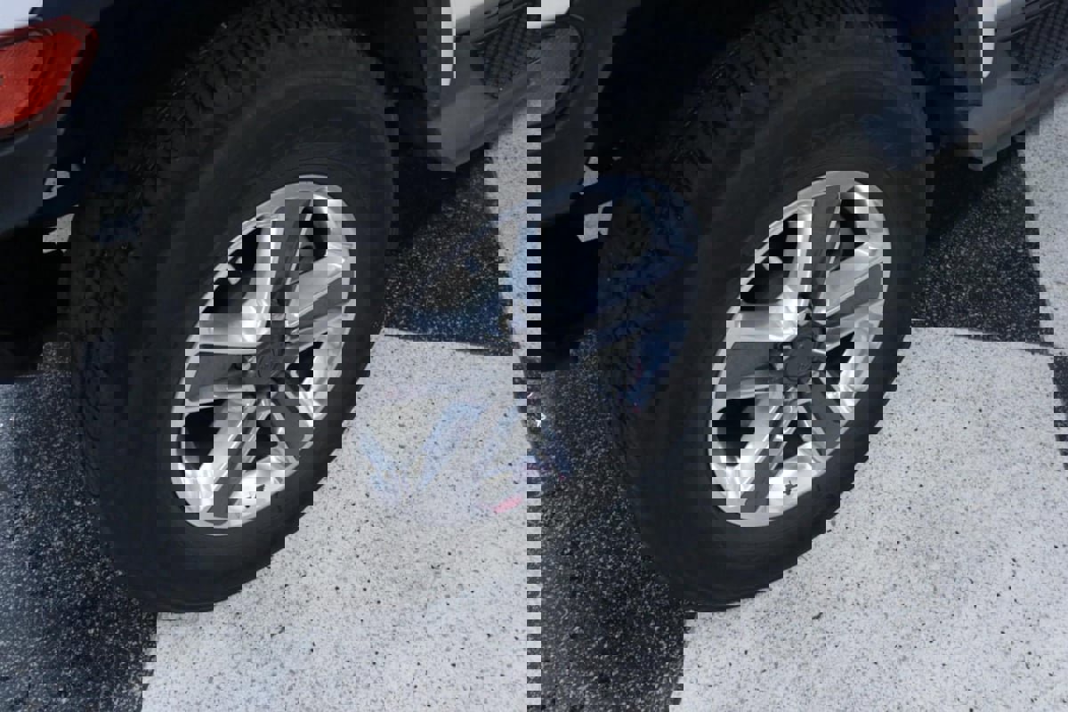 Used 2021 Jeep Wrangler Unlimited Sahara image 31