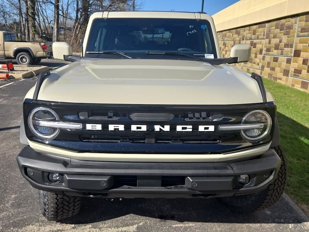 New 2026 Ford Bronco Outer Banks w/ Sasquatch Package AWD/4WD image 25