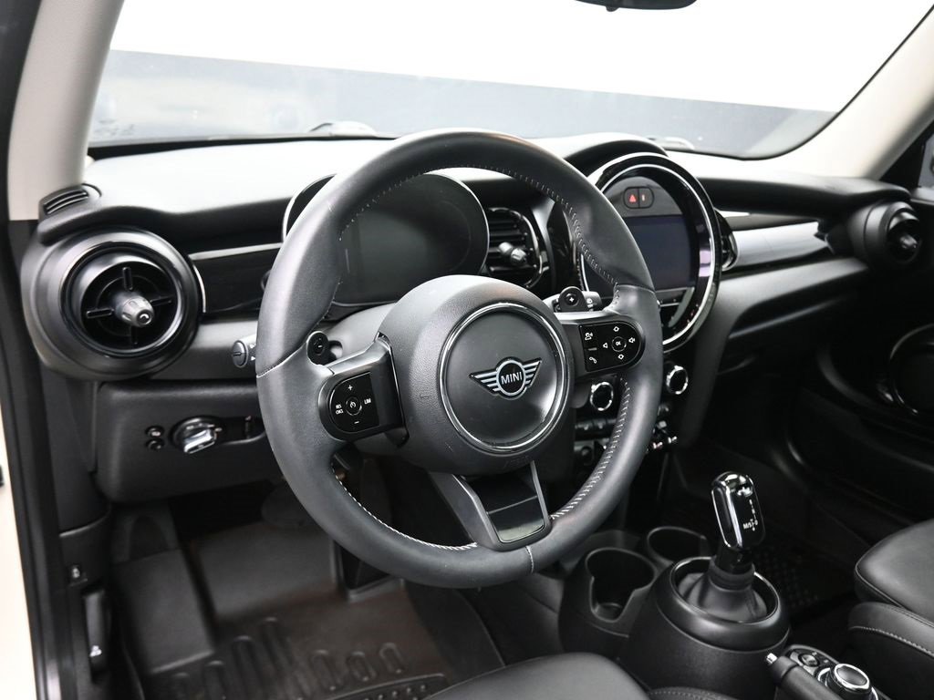 Used 2022 MINI Cooper S image 13