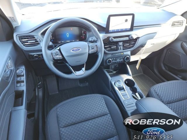 New 2025 Ford Escape Active w/ Cold Weather Package image 17