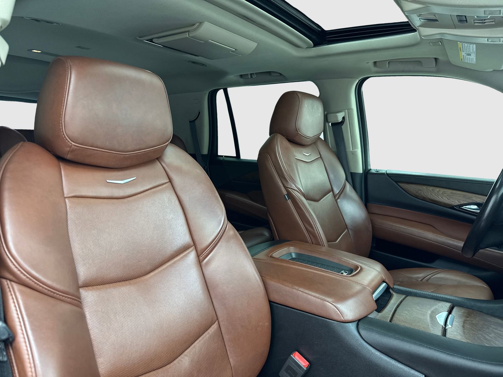 Used 2018 Cadillac Escalade Premium Luxury AWD/4WD image 43