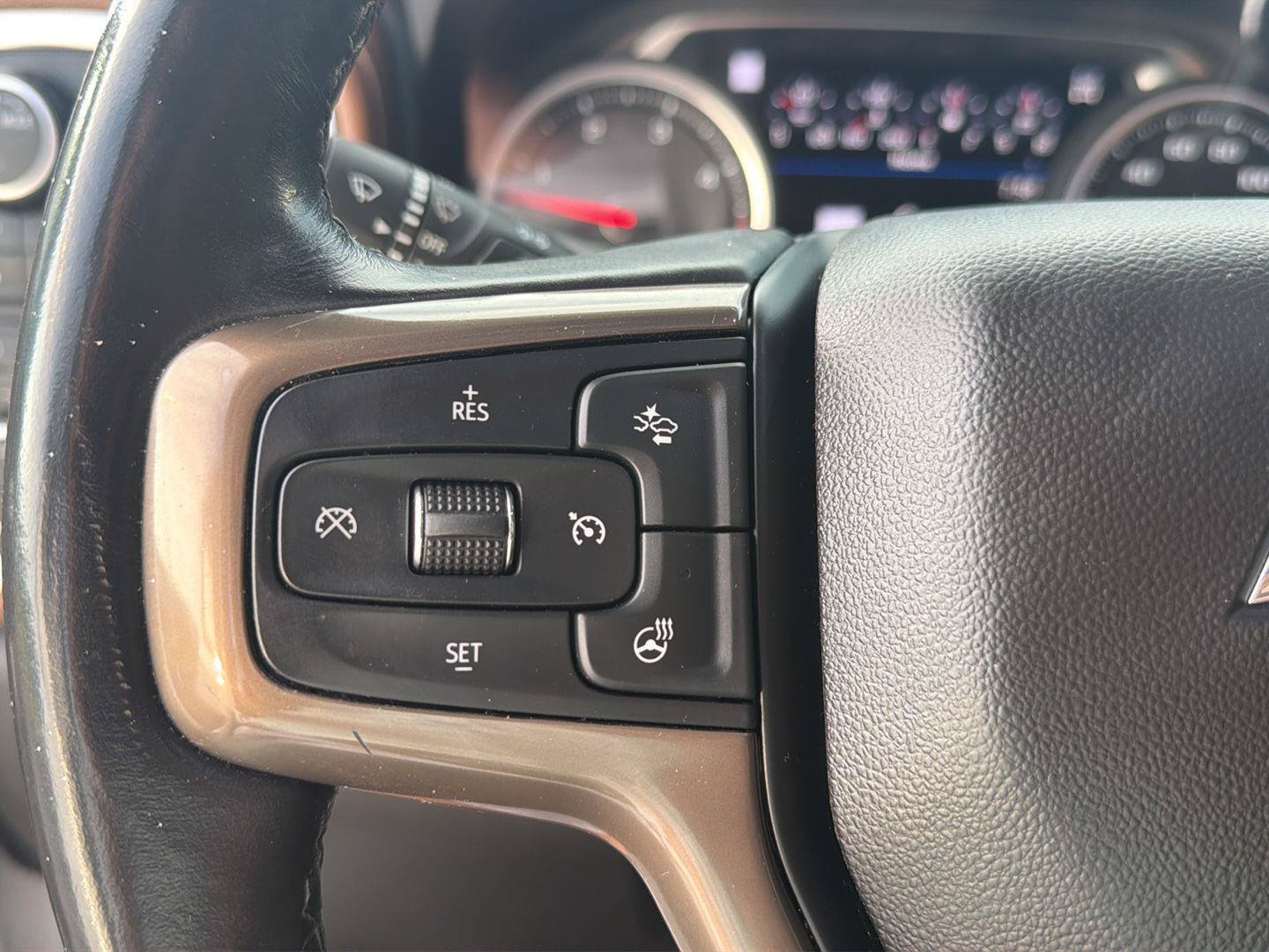 Used 2022 Chevrolet Silverado 2500 High Country AWD/4WD image 22