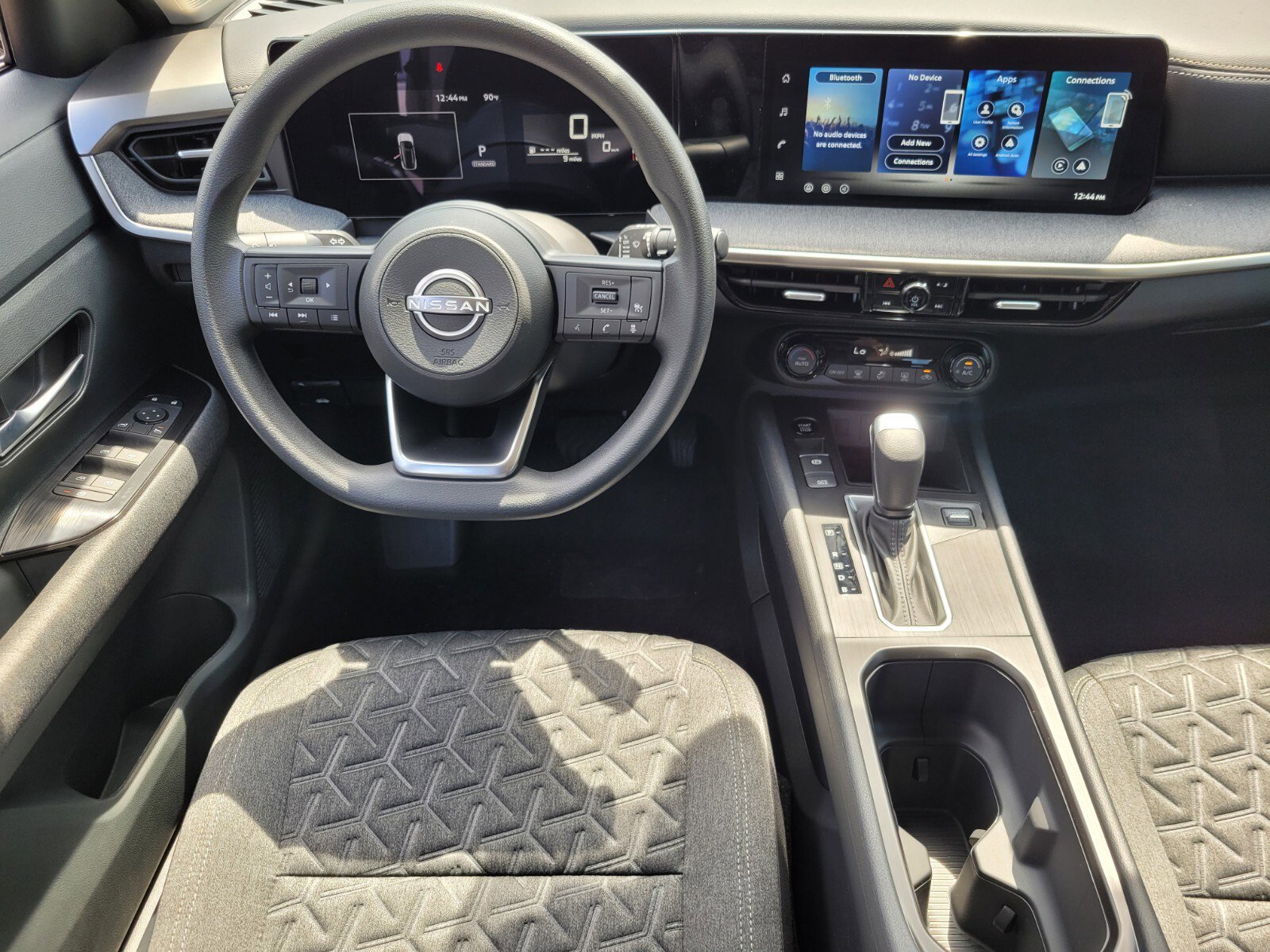 New 2026 Nissan Kicks SV image 13