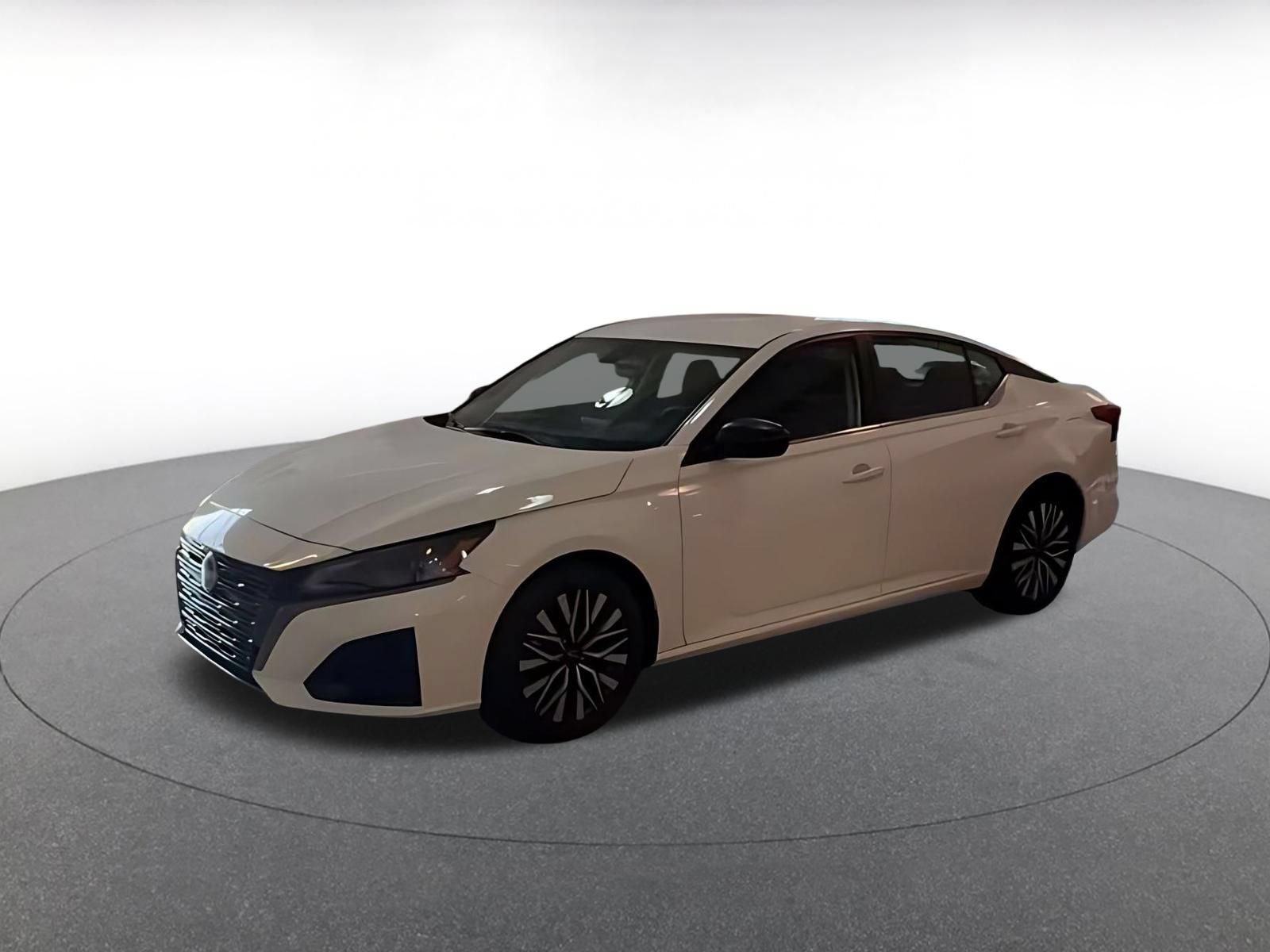Used 2026 Nissan Altima 2.5 SV FWD image 6