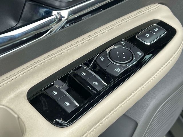 Used 2022 Lincoln Corsair AWD w/ Equipment Group 101A image 23