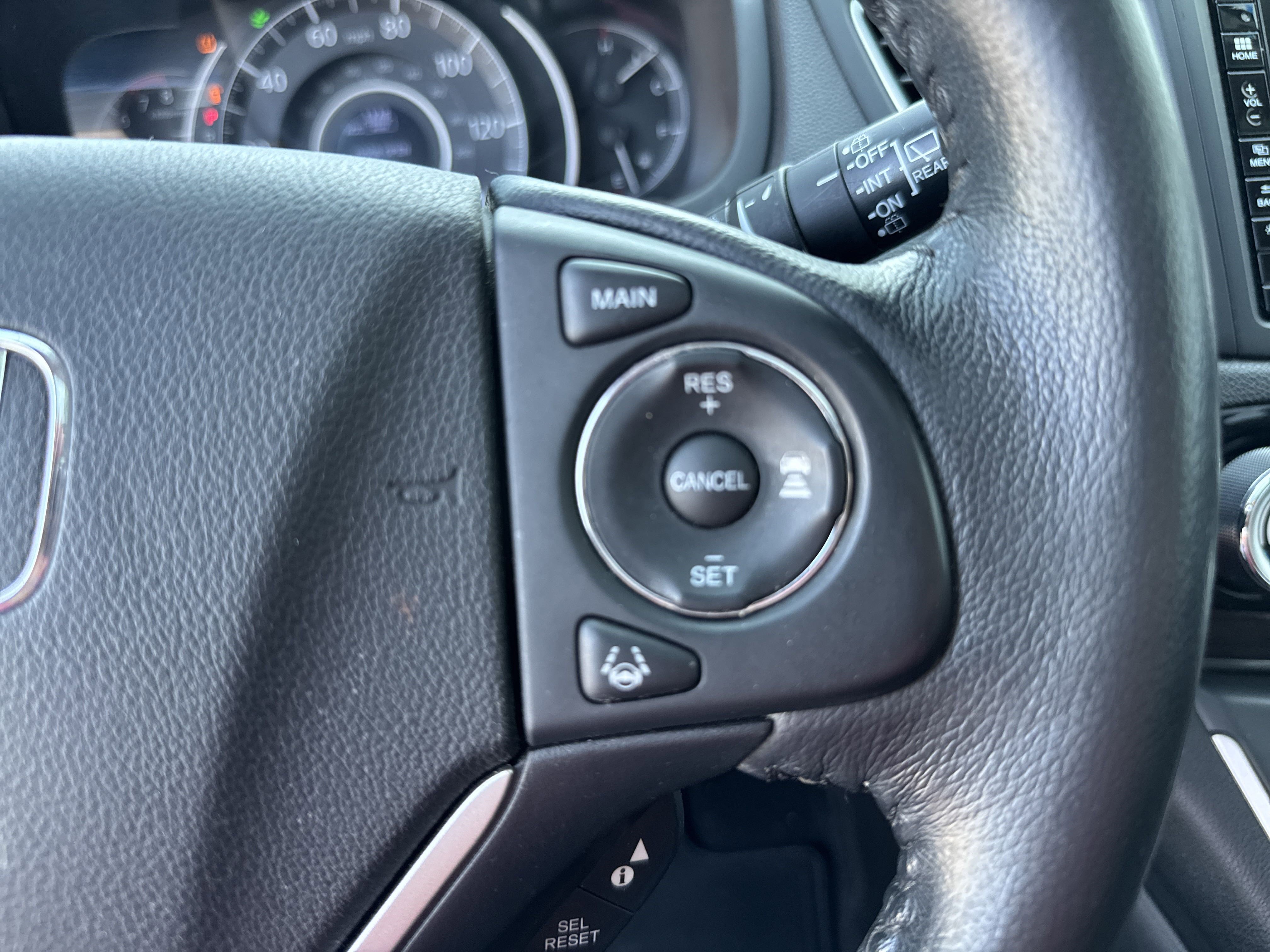 Used 2015 Honda CR-V Touring image 30