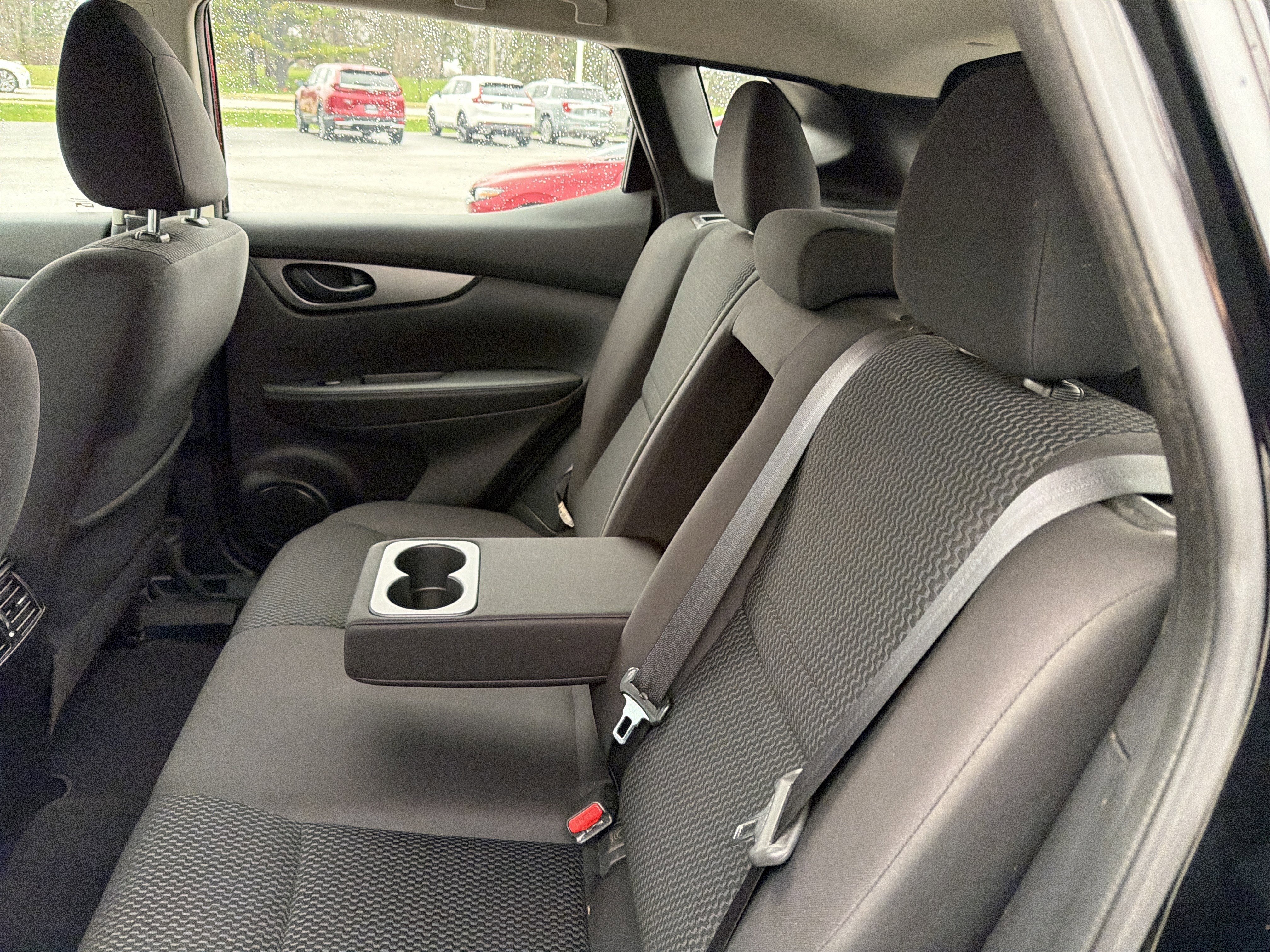 Used 2017 Nissan Rogue Sport S w/ S Appearance Package image 39