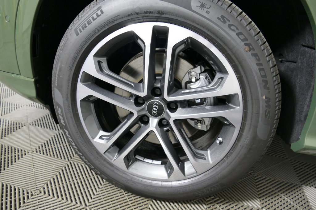 New 2026 Audi Q5 Premium AWD/4WD image 9
