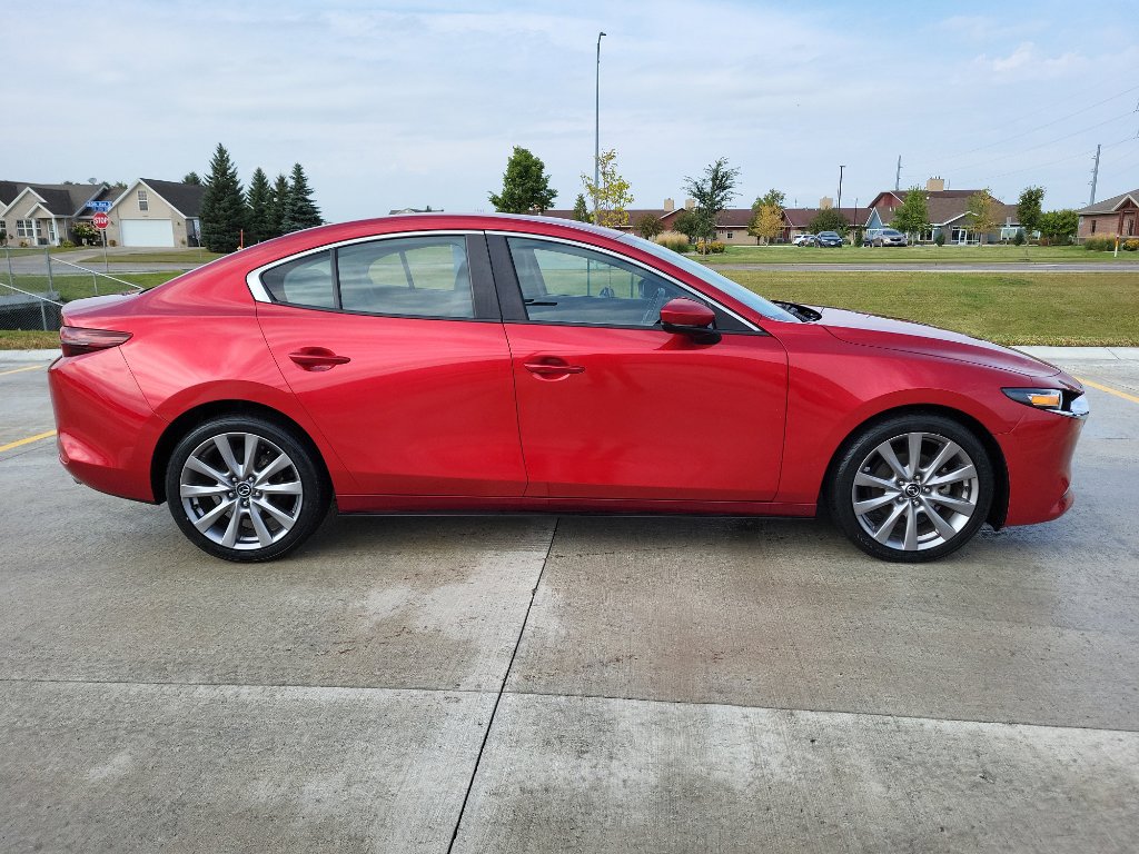 Used 2019 MAZDA MAZDA3 AWD Sedan w/ Select Package image 5