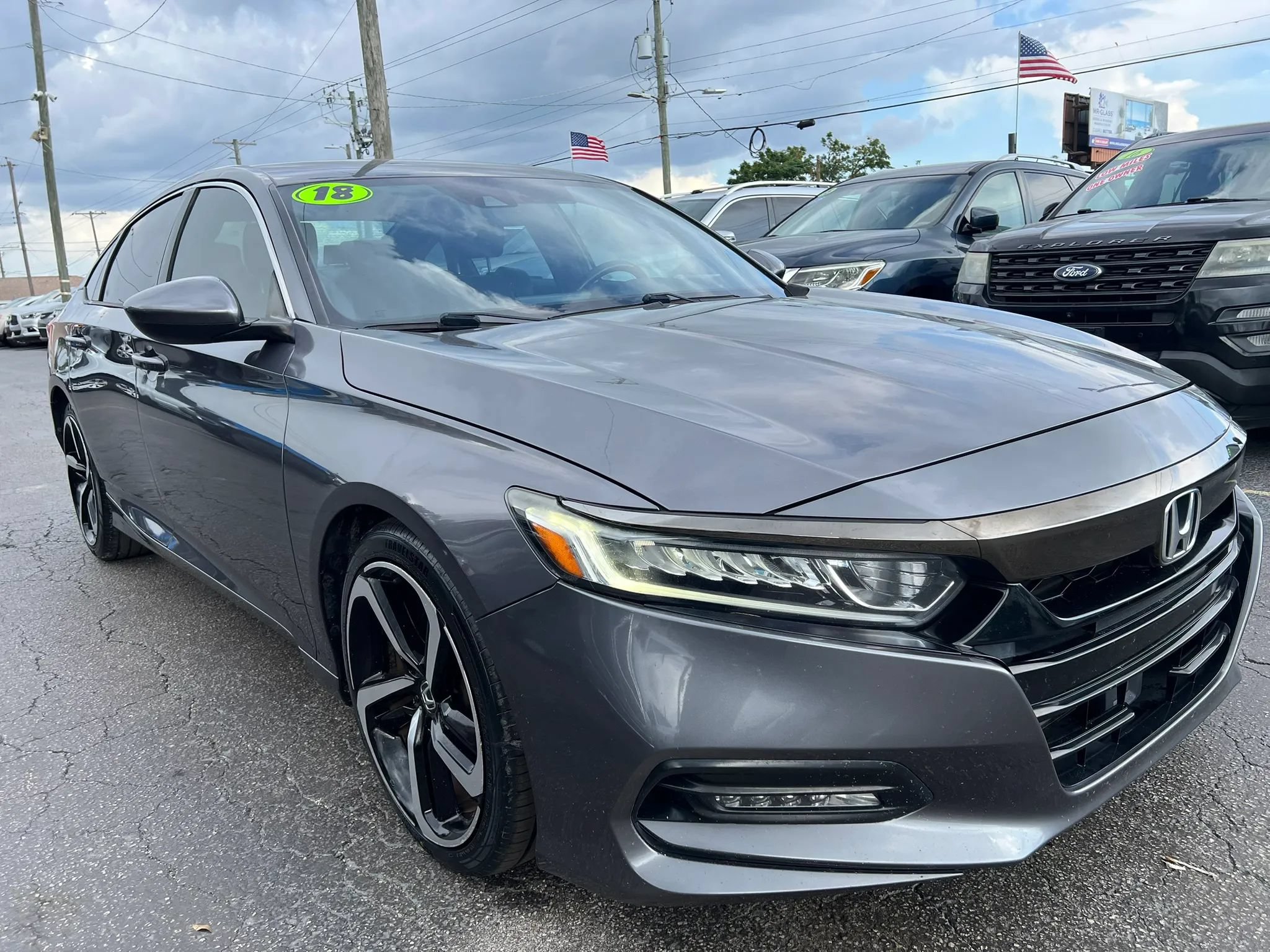 Used 2018 Honda Accord Sport image 4
