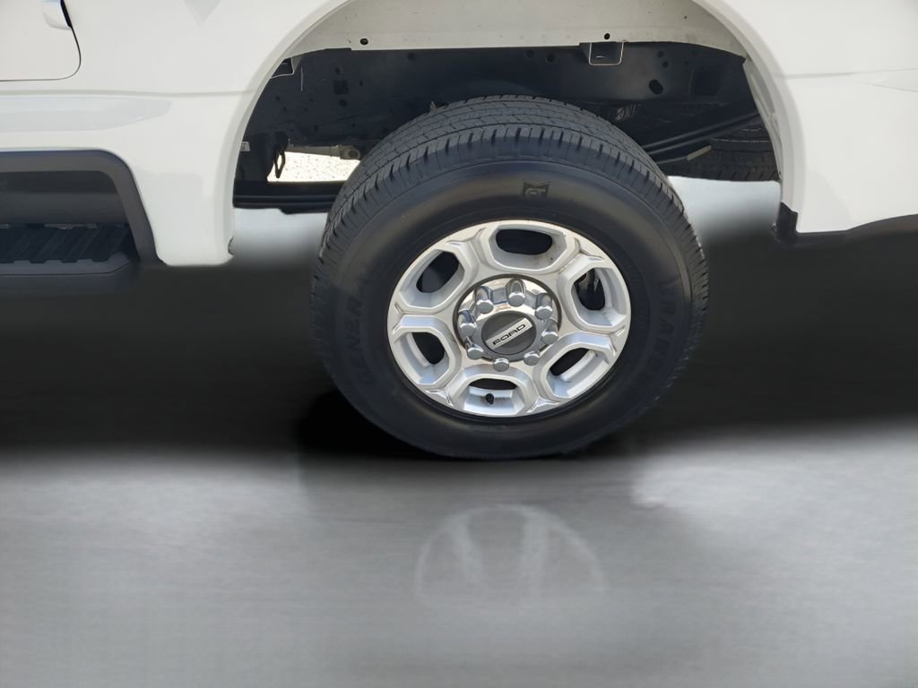 Used 2025 Ford F250 XLT image 19