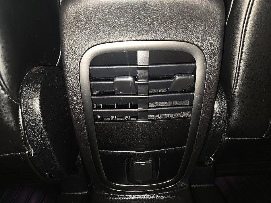 Used 2017 Lincoln MKC Select AWD/4WD image 38