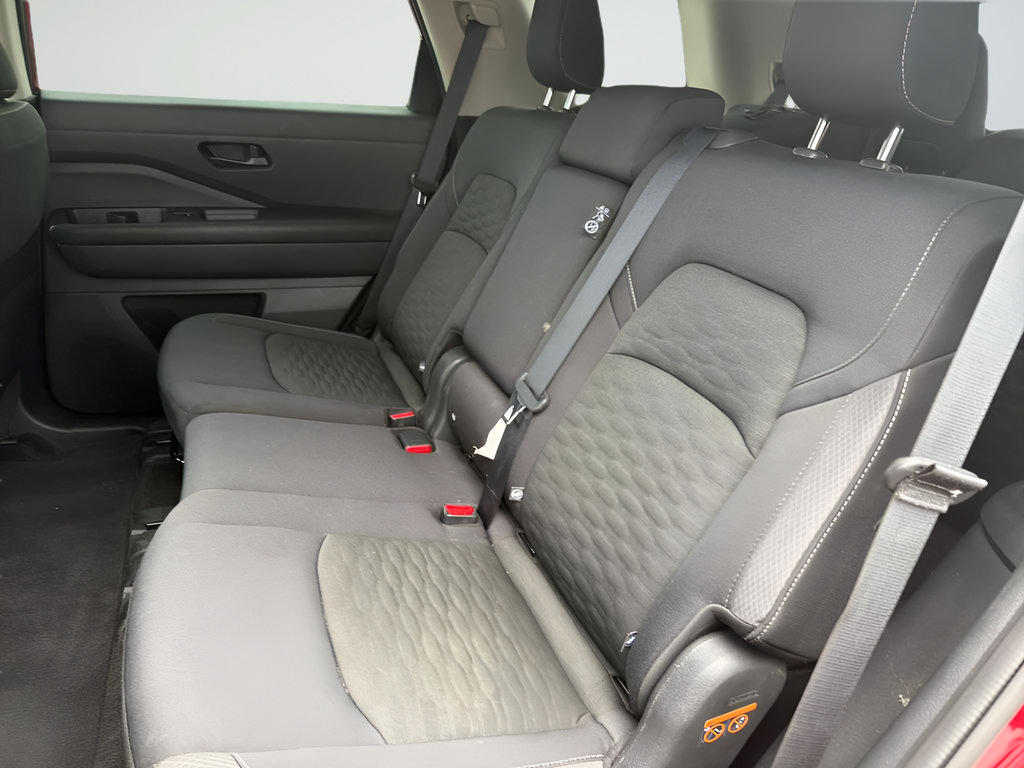 Certified 2024 Nissan Pathfinder SV FWD image 24