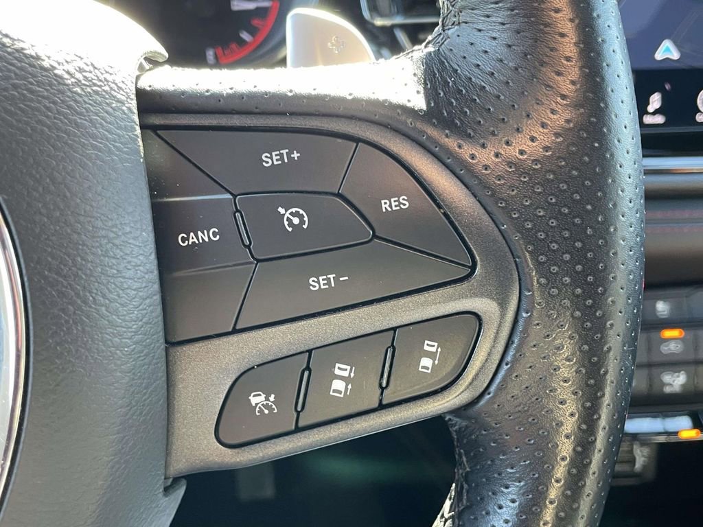 Used 2024 Dodge Durango GT image 12