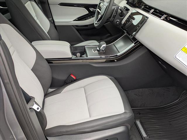 New 2026 Land Rover Range Rover Evoque Dynamic SE AWD/4WD image 17