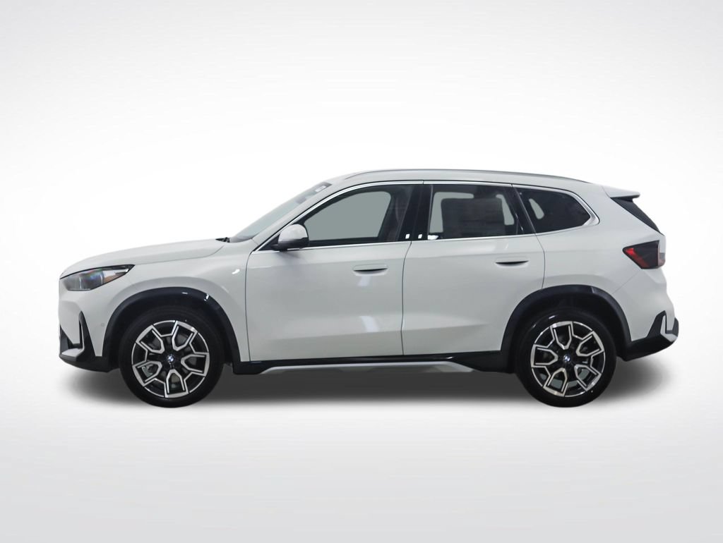 Used 2026 BMW X1 xDrive28i w/ Convenience Package AWD/4WD image 3