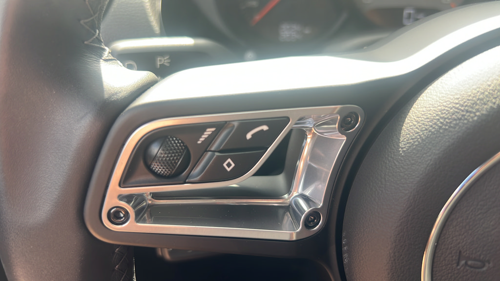 Certified 2025 Porsche 718 Cayman S RWD image 31