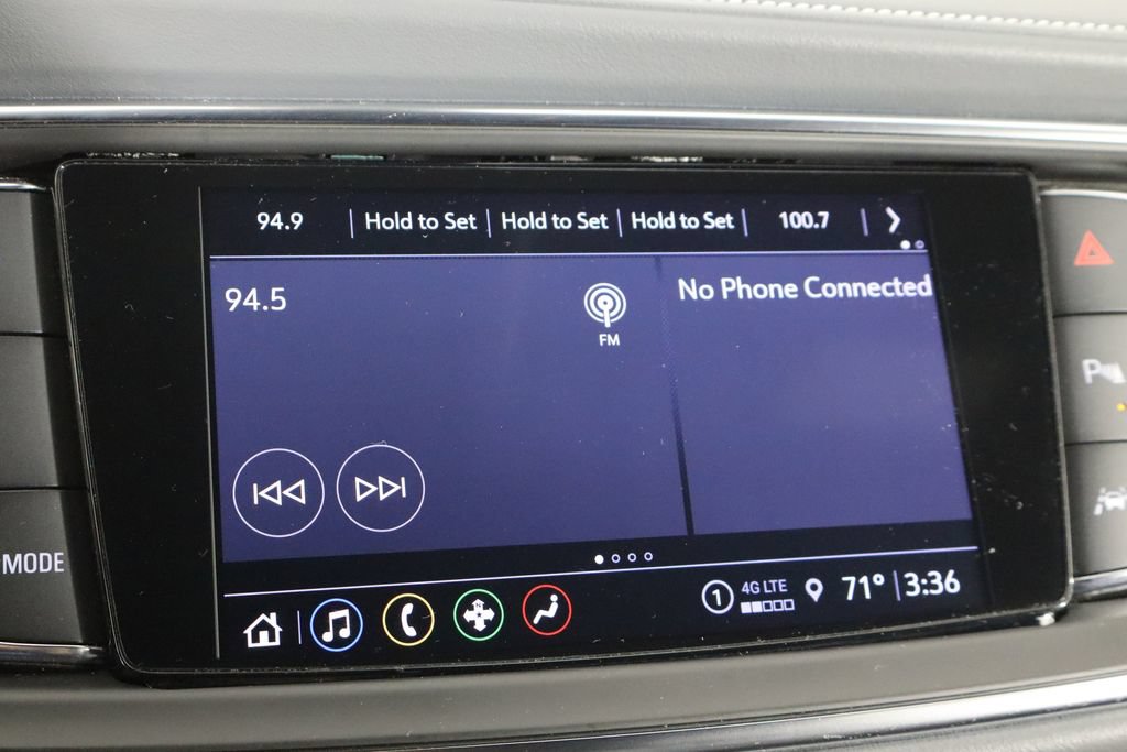 Used 2023 Buick Enclave Essence w/ Trailering Package, 5000 lbs. FWD image 32