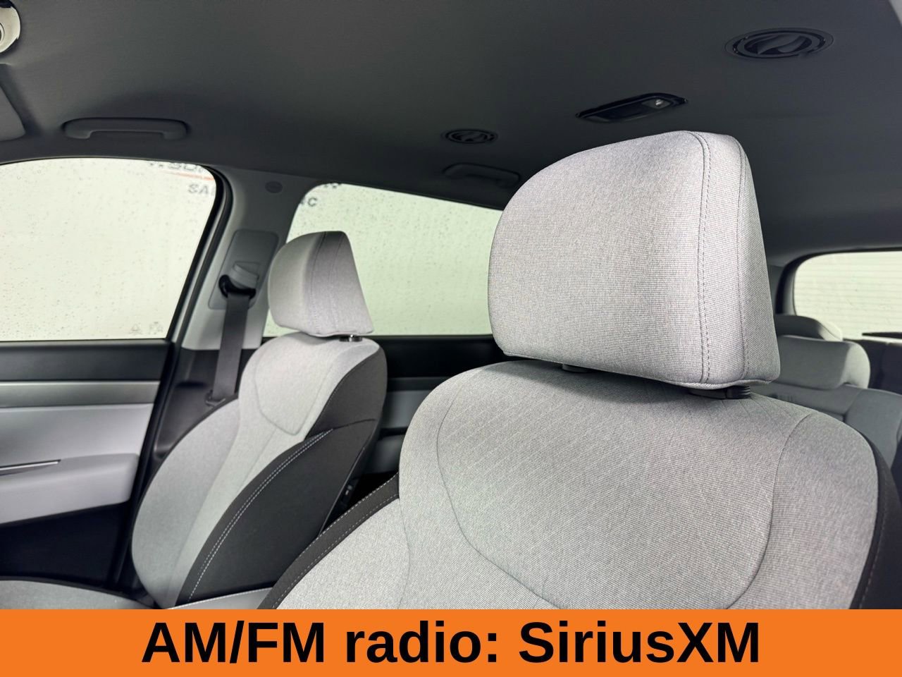 Used 2025 Hyundai Palisade SE image 12