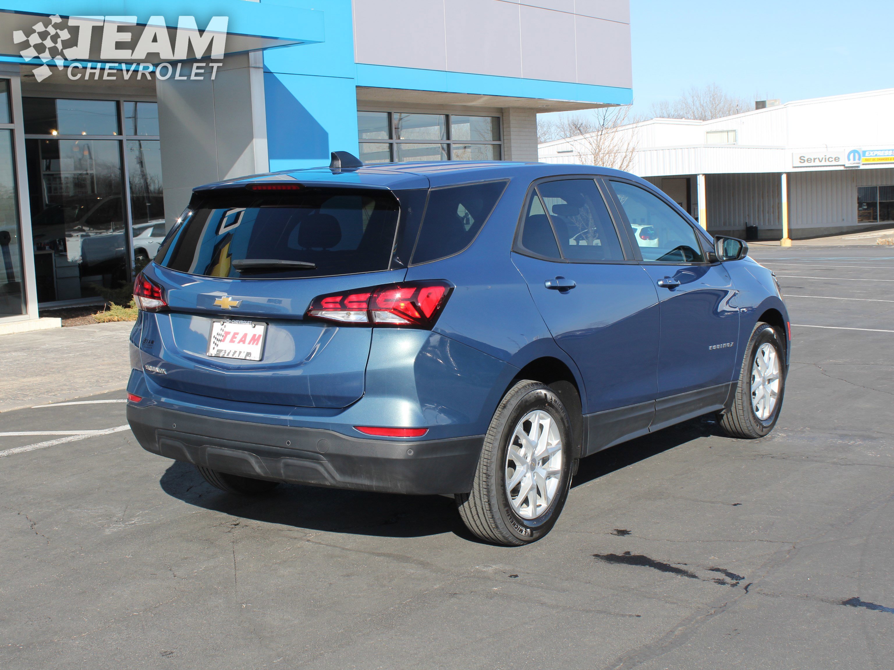 Certified 2024 Chevrolet Equinox LS w/ LS Convenience Package image 4