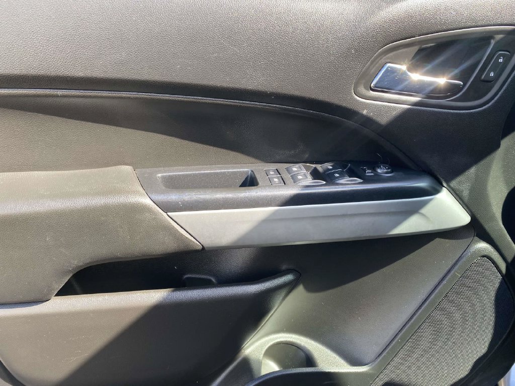 Used 2019 Chevrolet Colorado LT AWD/4WD image 19