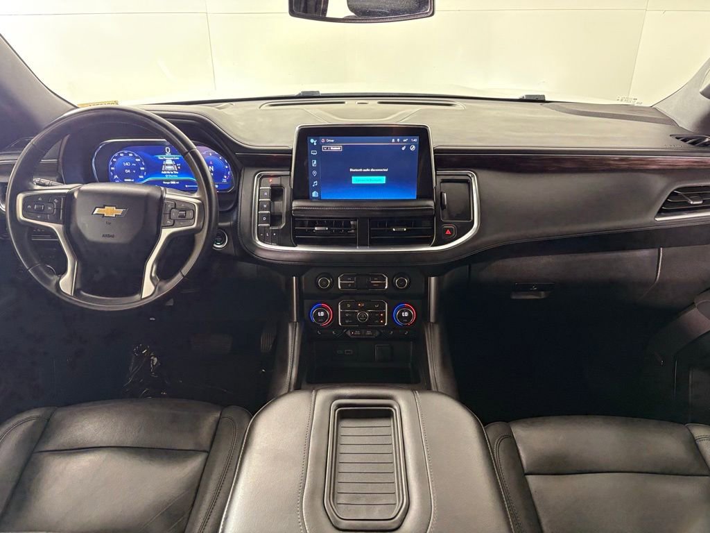 Used 2024 Chevrolet Suburban LT RWD image 44