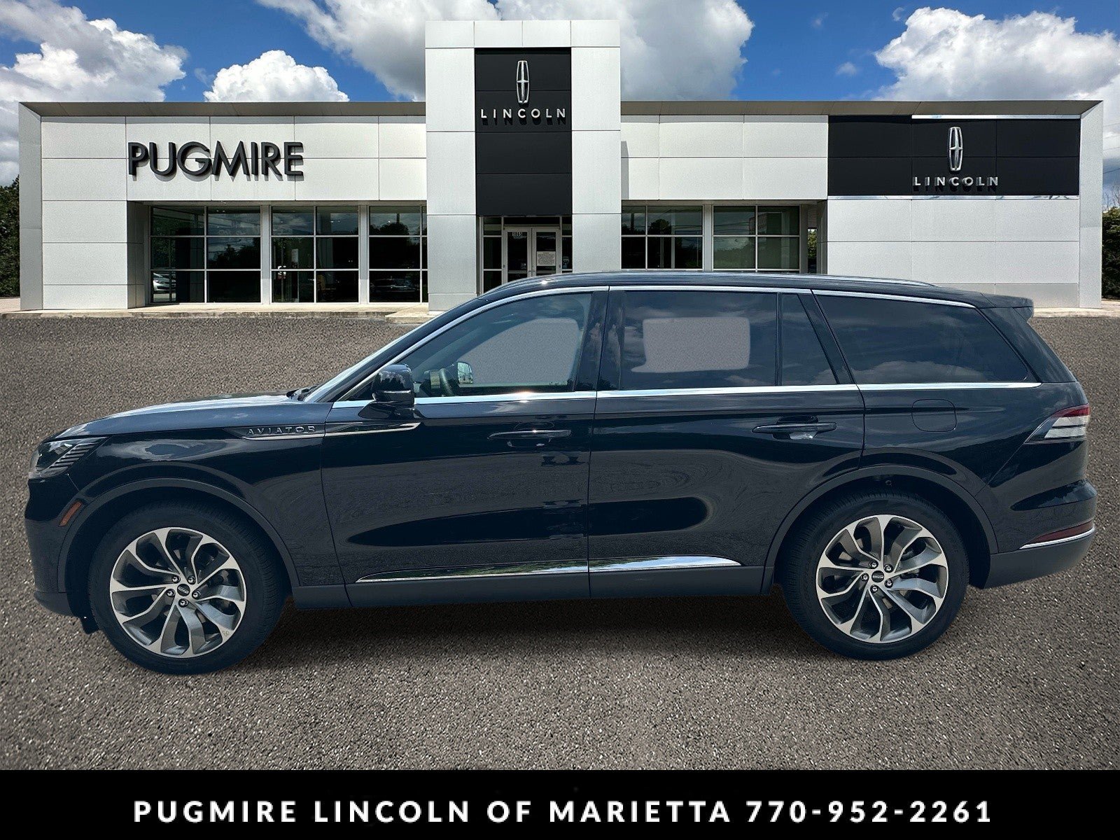 New 2026 Lincoln Aviator Reserve RWD image 4