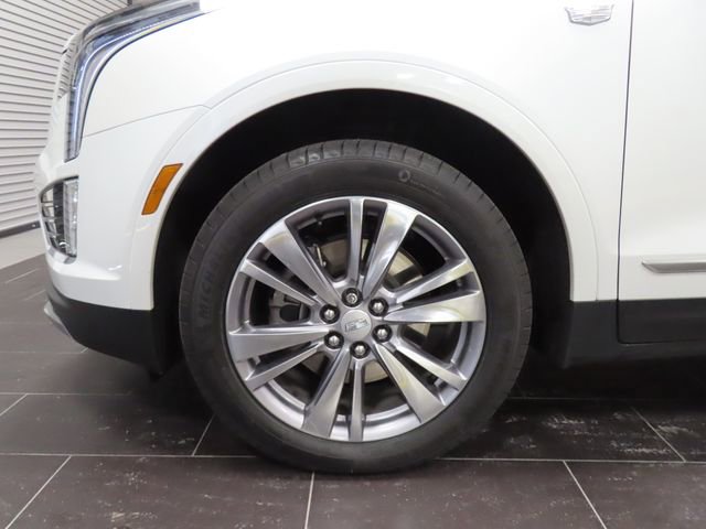 Certified 2024 Cadillac XT5 Premium Luxury FWD image 13