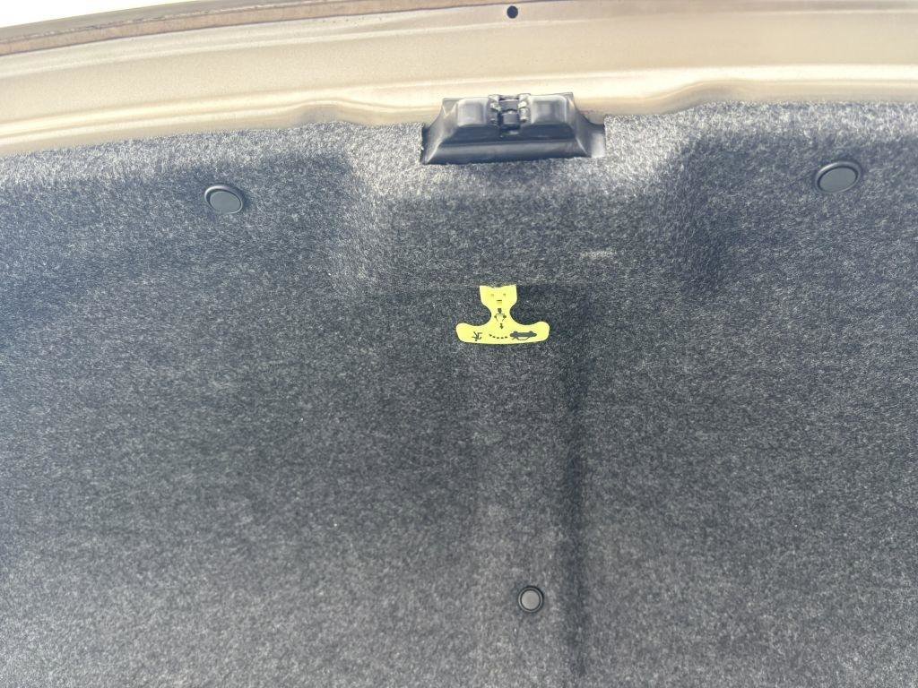 Used 2007 Toyota Camry XLE image 26