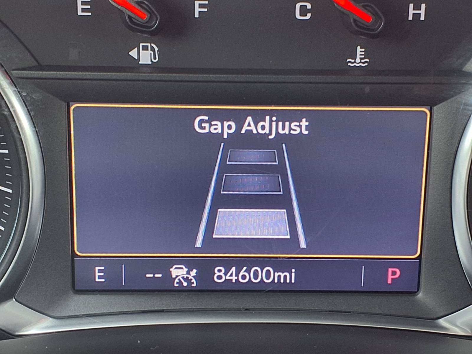 Used 2022 Chevrolet Equinox Premier AWD/4WD image 18