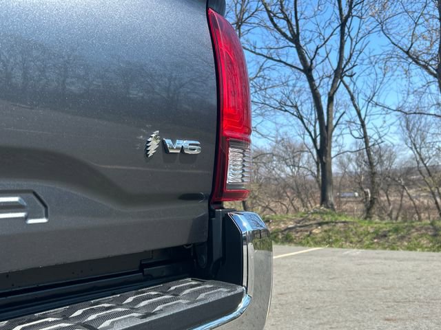 Used 2019 Toyota Tacoma SR5 image 28