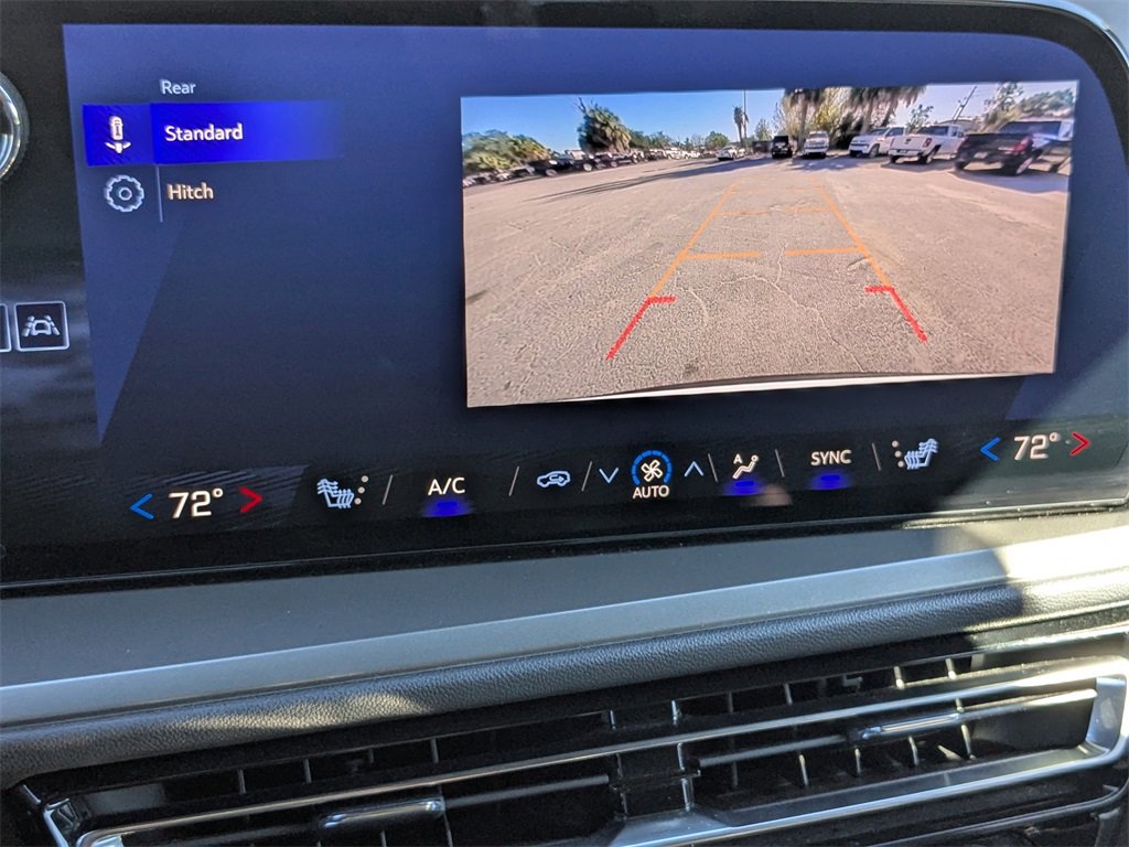 Certified 2025 Chevrolet Traverse LT image 17