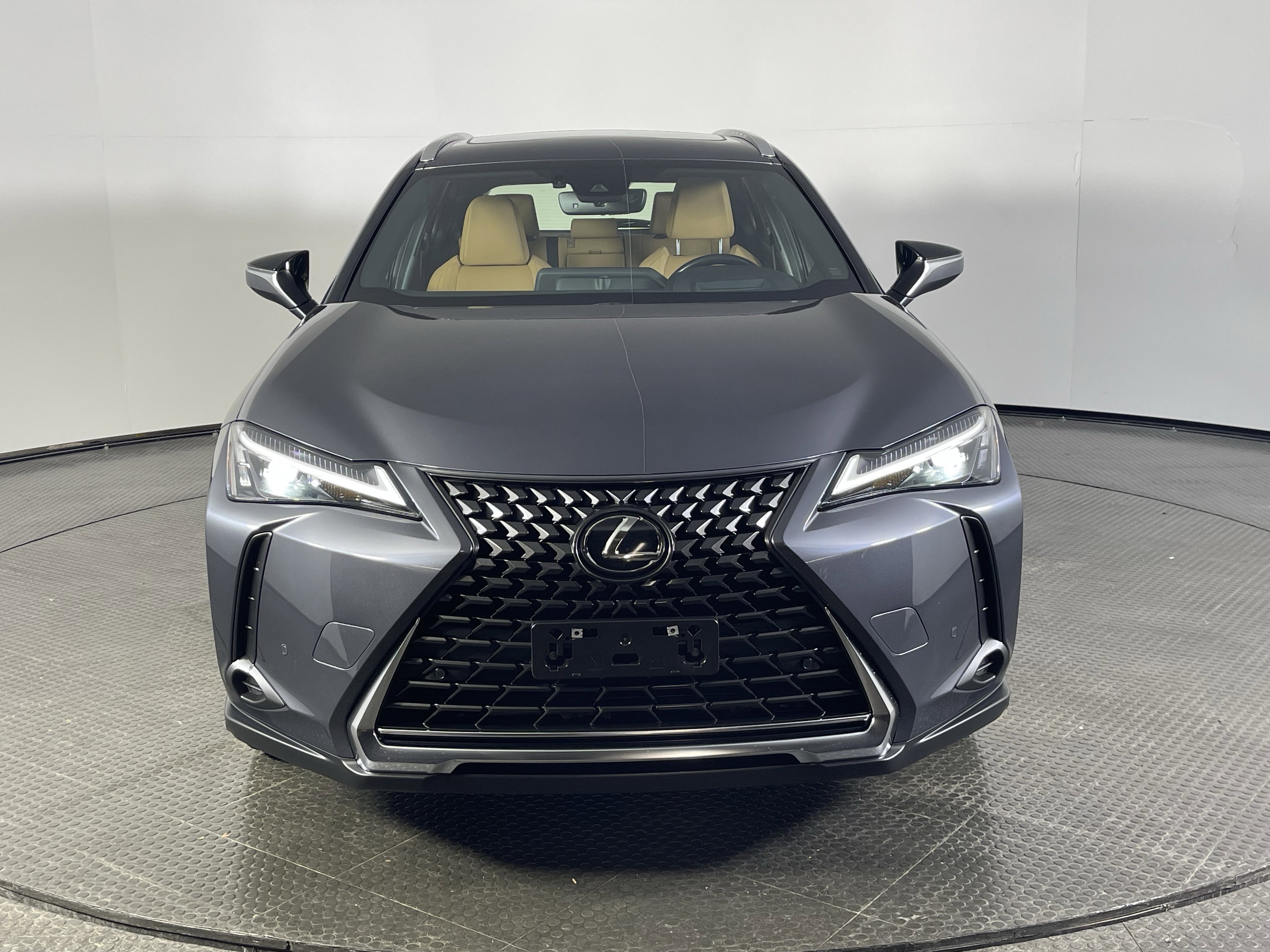 Used 2024 Lexus UX 250h AWD w/ Premium Package image 2