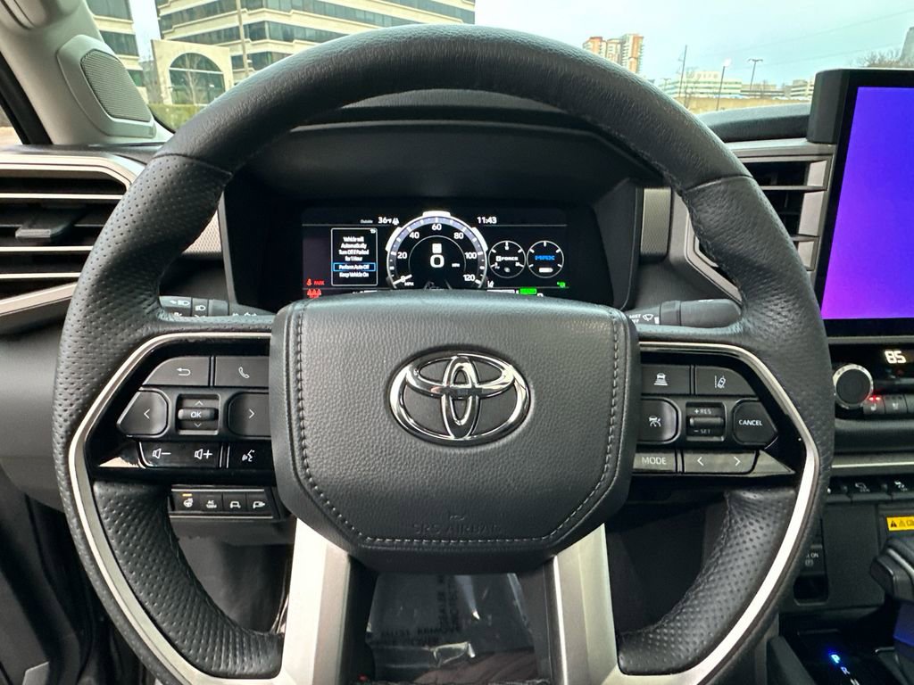 Used 2022 Toyota Tundra Limited image 29