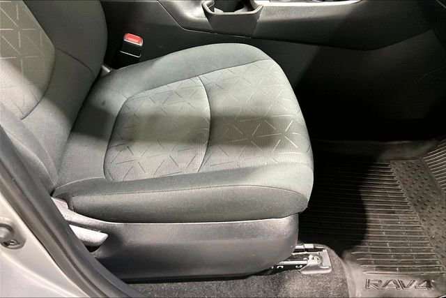 Used 2021 Toyota RAV4 XLE w/ XLE Grade Weather Package image 42