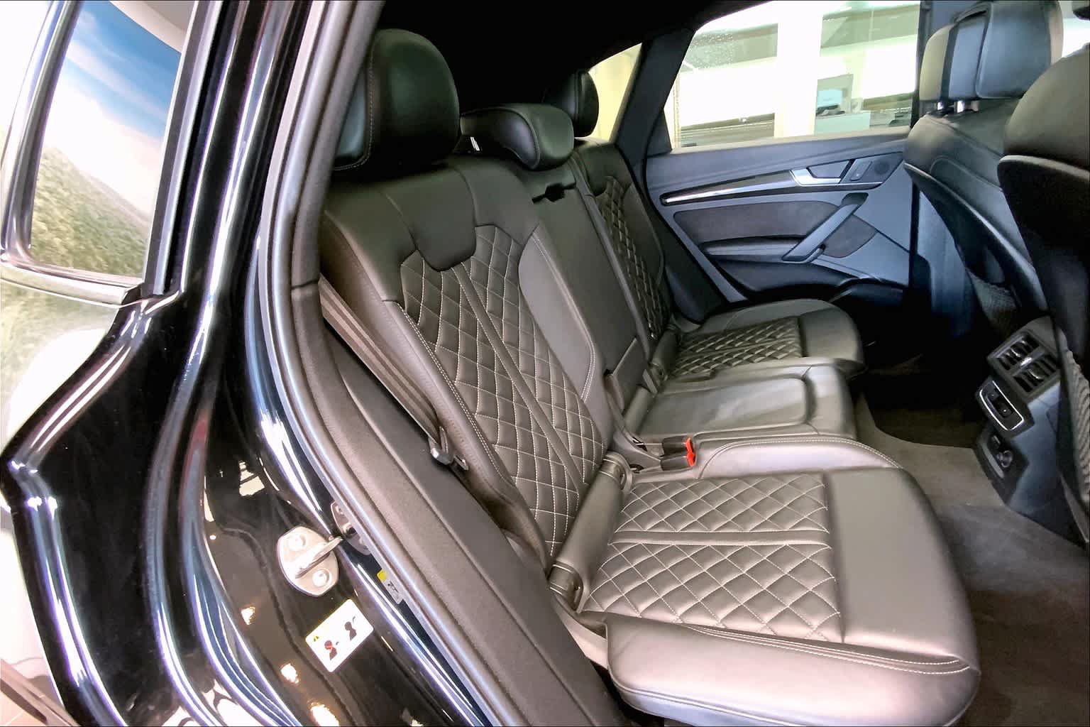 Used 2020 Audi SQ5 Premium Plus w/ Premium Plus Package AWD/4WD image 19