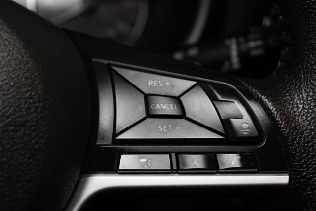 Used 2021 Nissan Kicks SR w/ SR Premium Package FWD image 22