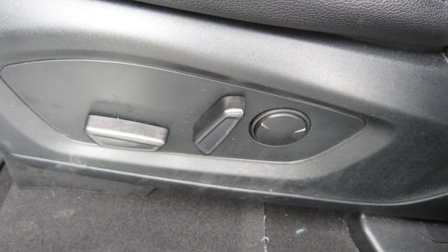 Certified 2023 Ford Explorer Limited image 18