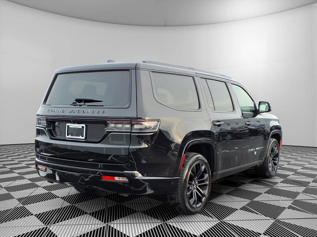 Used 2024 Jeep Grand Wagoneer Series II w/ Quick Order Packagew 28T image 7