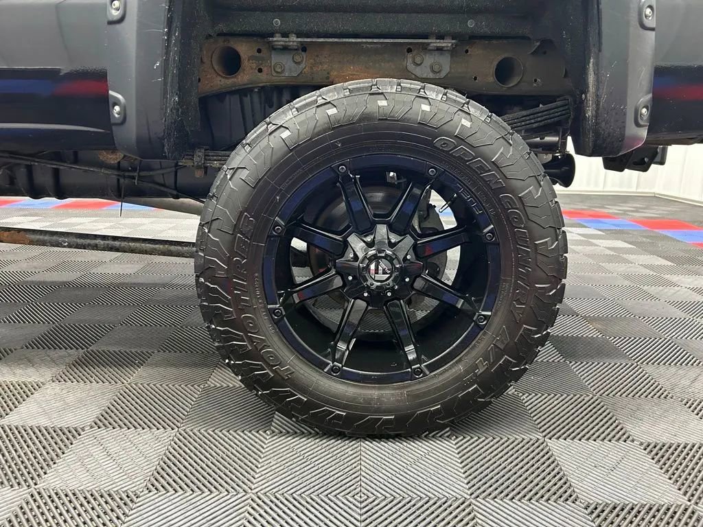 Used 2017 GMC Sierra 2500 SLT w/ Duramax Plus Package image 22