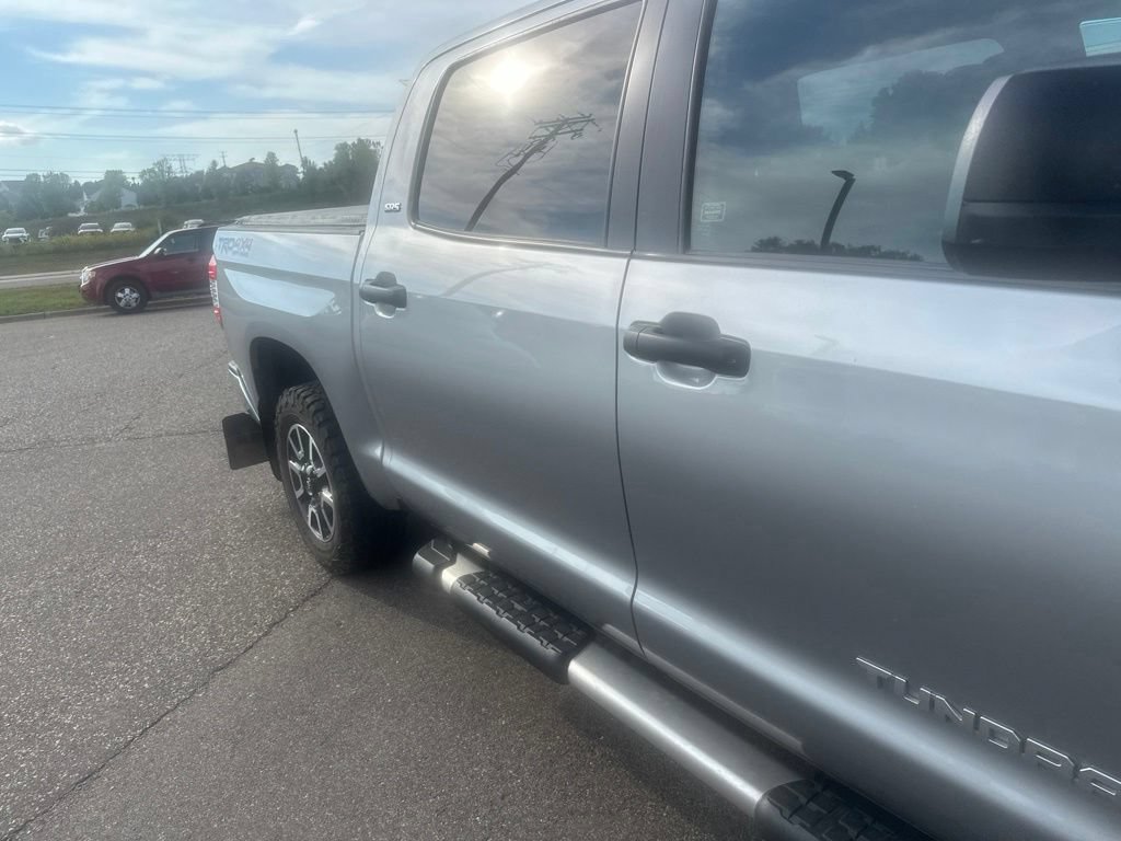 Used 2021 Toyota Tundra SR5 w/ TRD Off-Road Package AWD/4WD image 10