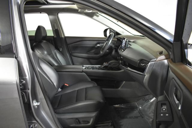 Certified 2023 Nissan Rogue SL w/ SL Premium Package AWD/4WD image 36