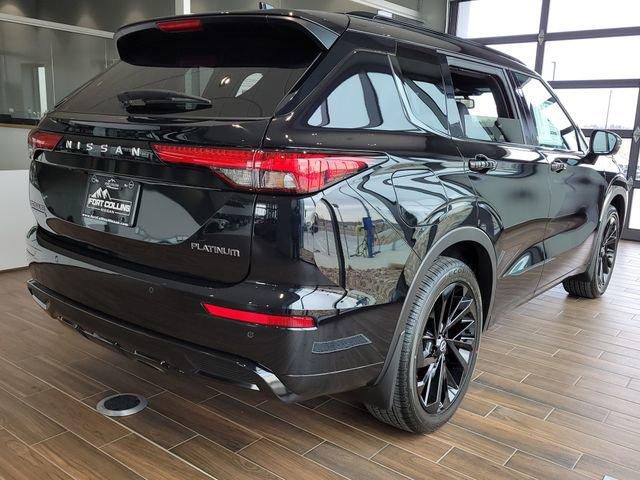 New 2026 Nissan Rogue Platinum image 2