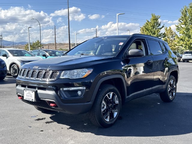 Used 2018 Jeep Compass Trailhawk w/ Leather Interior Group AWD/4WD image 6