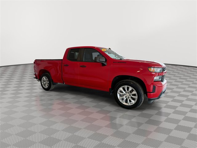 Used 2020 Chevrolet Silverado 1500 Custom w/ Custom Value Package image 13