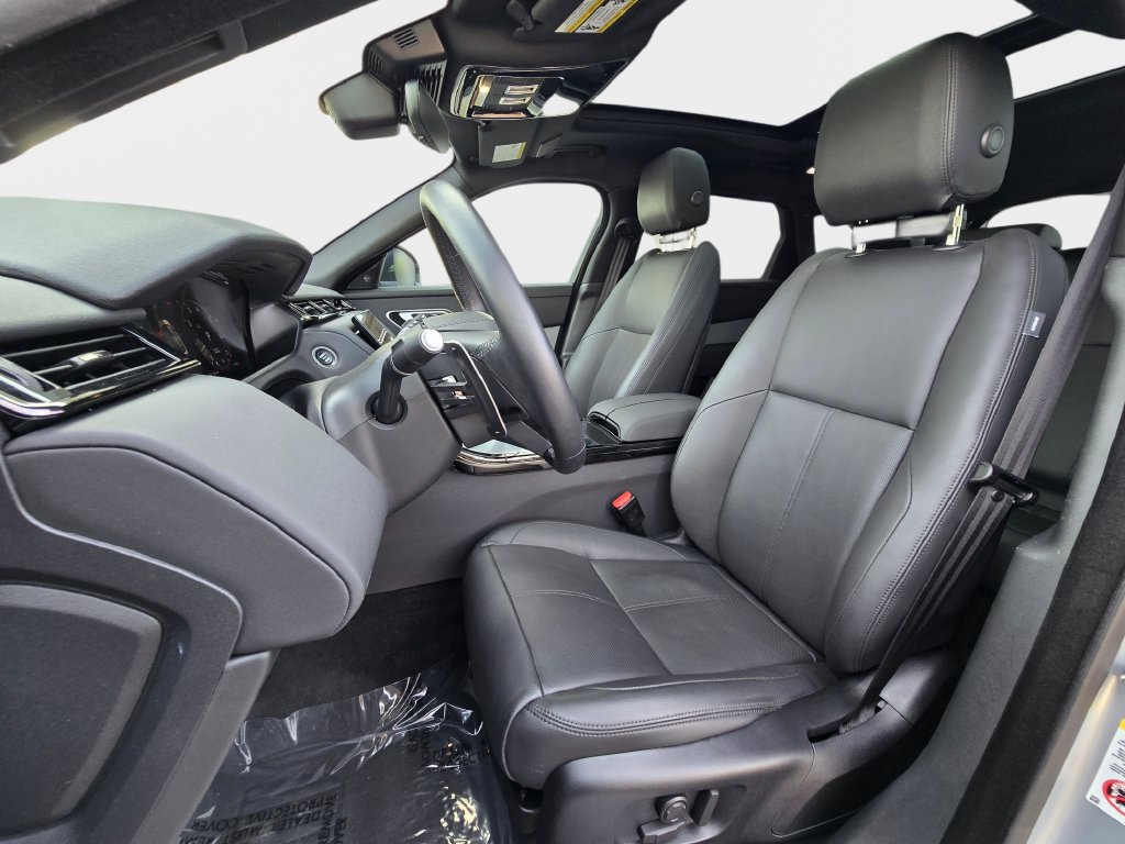 Certified 2025 Land Rover Range Rover Velar S AWD/4WD image 15