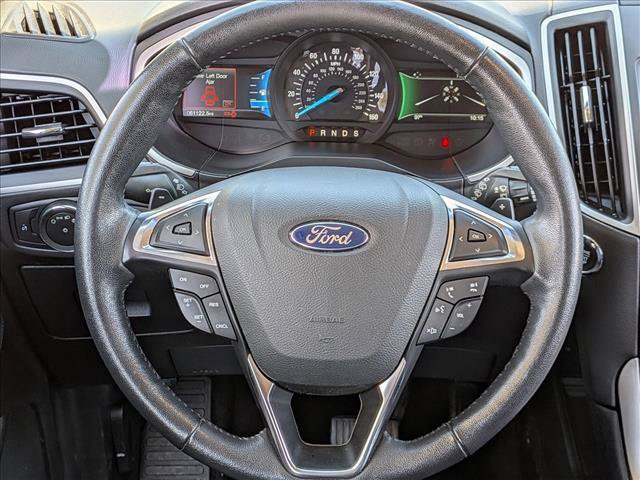 Used 2017 Ford Edge SEL w/ Equipment Group 201A AWD/4WD image 13