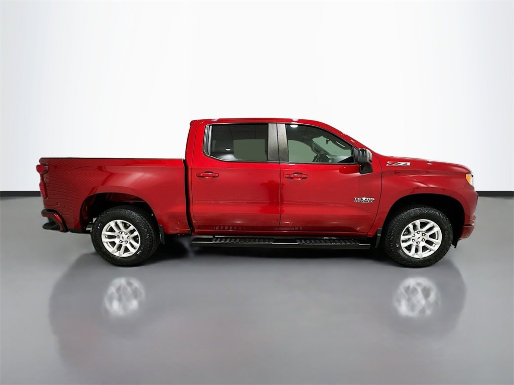 Used 2024 Chevrolet Silverado 1500 RST w/ Z71 Off-Road Package image 8