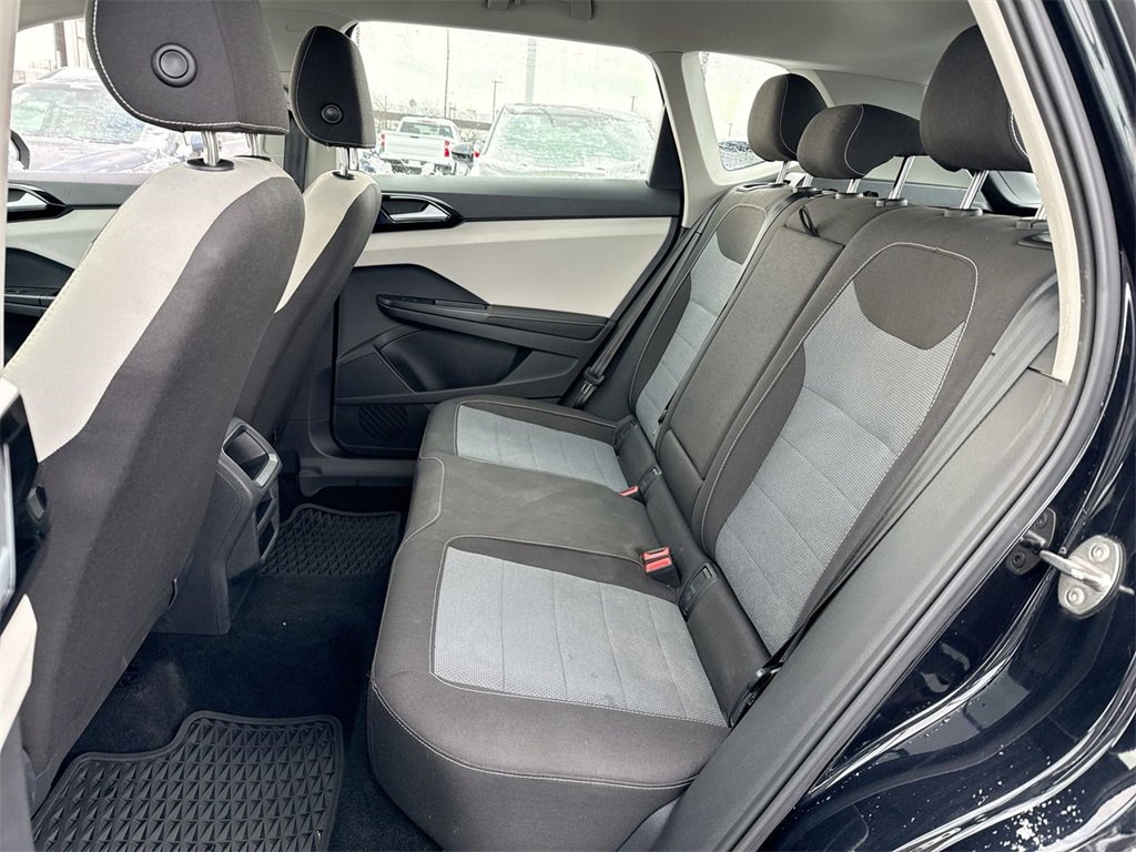 Used 2025 Volkswagen Taos S image 22